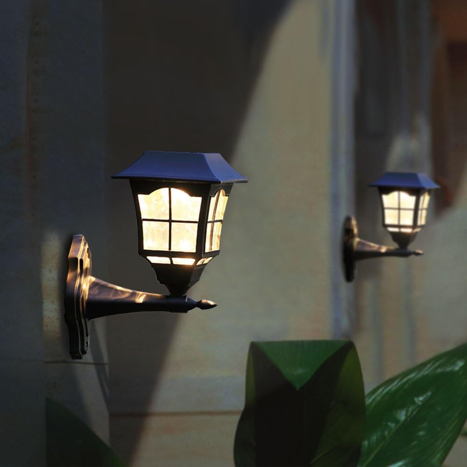 MAGGIFT Solar Wall Lantern 4 Pack